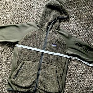 Patagonia zip up jacket